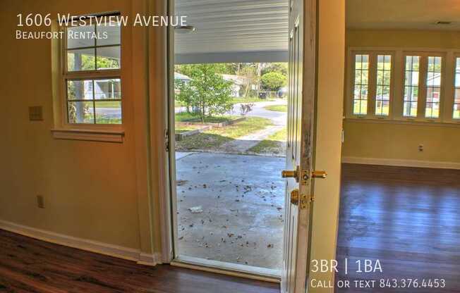 1606 WESTVIEW AVE