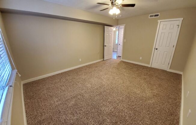 1 bed, 1 bath, 800 sqft, $825, Unit 1841