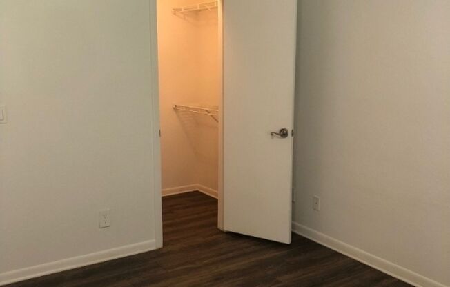 Lexington place One bedroom Condo