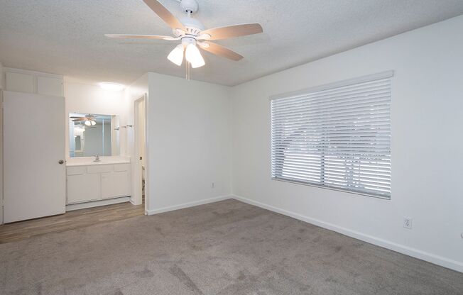 1 bed, 1 bath, 574 sqft, $1,695, Unit 03