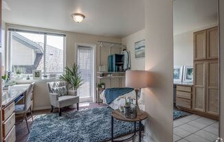 Studio, 1 bath, 180 sqft, $775, Unit 212