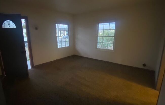 Henderson - 2 Bedroom - Water Street Location!