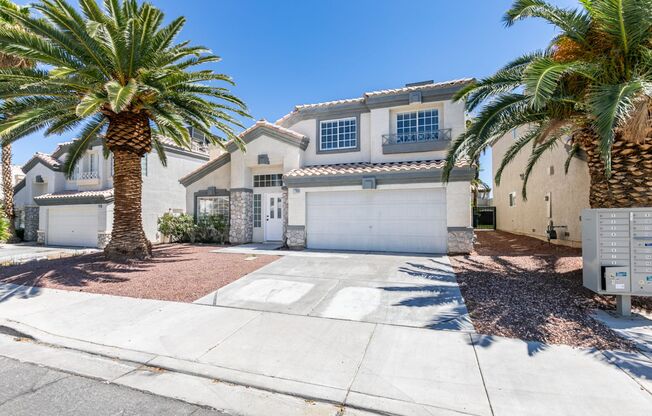 Stunning 3 Bedroom, 2.5 Bathroom Home in Elkhorn
