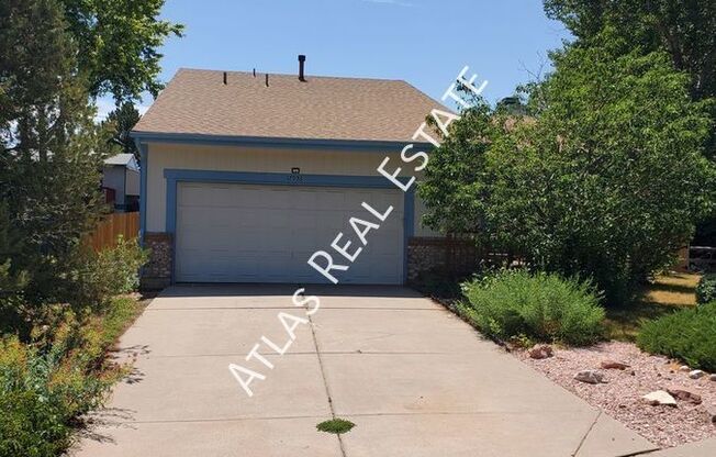 3 beds, 2 baths, 1,468 sqft, $2,650