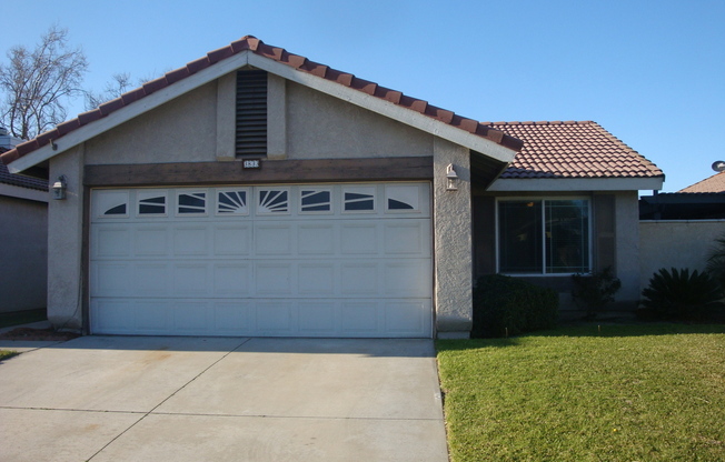 Single family home in Creekside