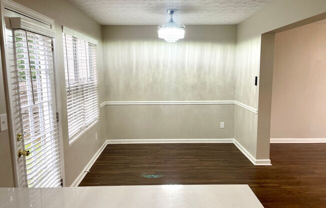 Welcome to this stunning 3-bedroom, 2.5-bathroom home located in the vibrant community of McDonough, GA.