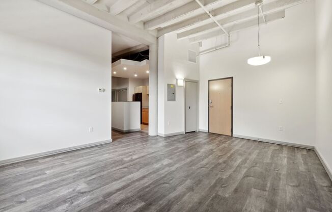 2 beds, 2 baths, 1,096 sqft, $1,670, Unit 508