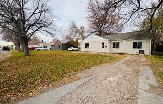 3 bedroom 1 bathroom house with large yard!