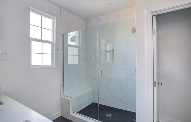 3 beds, 2.5 baths, $3,500