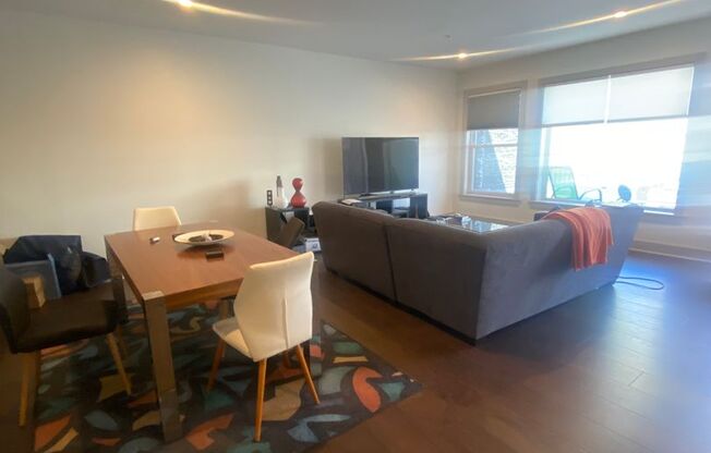 2 beds, 2 baths, 1,773 sqft, $3,100, Unit 957 Liberty Ave #402