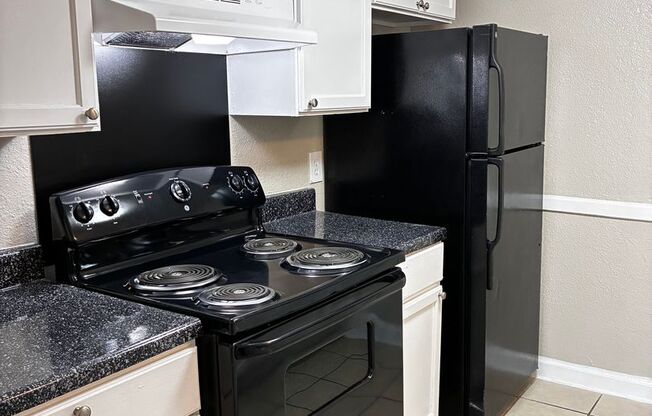 2 beds, 1 bath, 953 sqft, $1,349, Unit 520