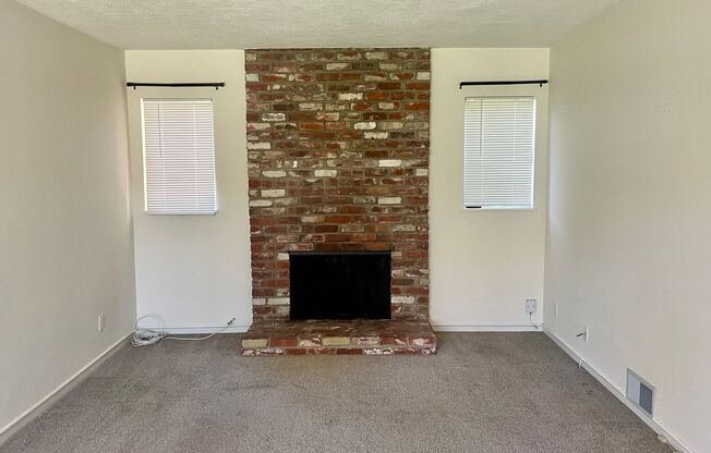 3606 Bickerstaff Rd