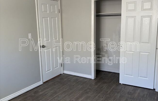 2 beds, 1 bath, 700 sqft, $1,175, Unit 7