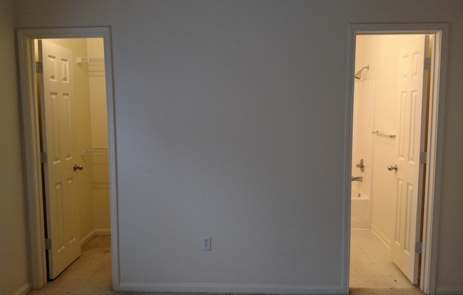 3 beds, 3 baths, $1,325