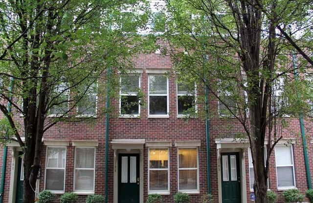 Highlands Spacious 2 bedroom/2.5 bath  condo