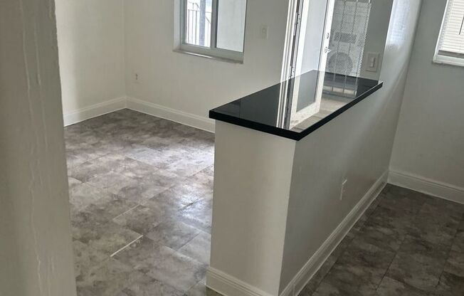 1 bed, 1 bath, 600 sqft, $1,800, Unit 429 #103