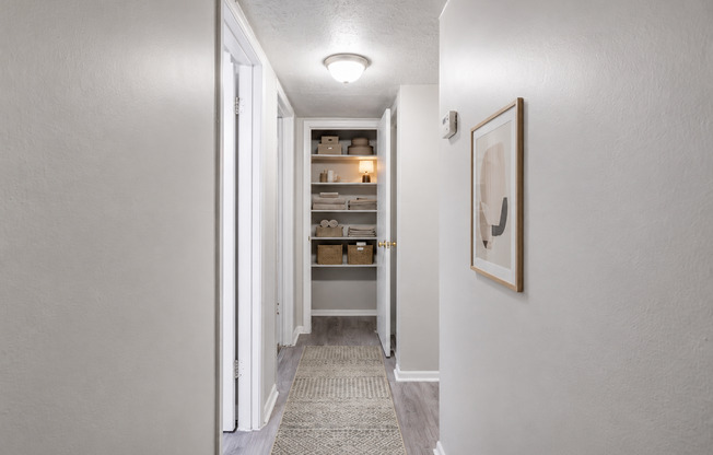 3 beds, 2 baths, 1,017 sqft, $1,395, Unit J129