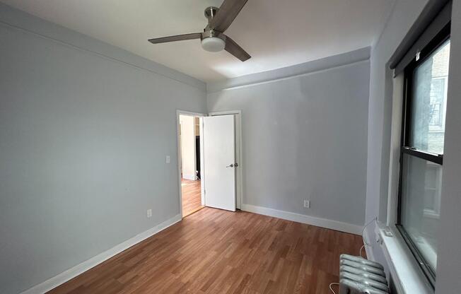 1 bed, 1 bath, $3,800, Unit 4E