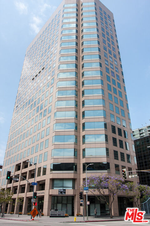 2 beds, 2 baths, 1,930 sqft, $6,000, Unit 1710