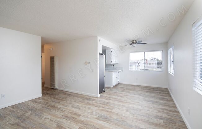 *OPEN HOUSE: 9/6 2:30-3:30PM* BEAUTIFUL Remodeled 3BR with W/D in unit and Parking