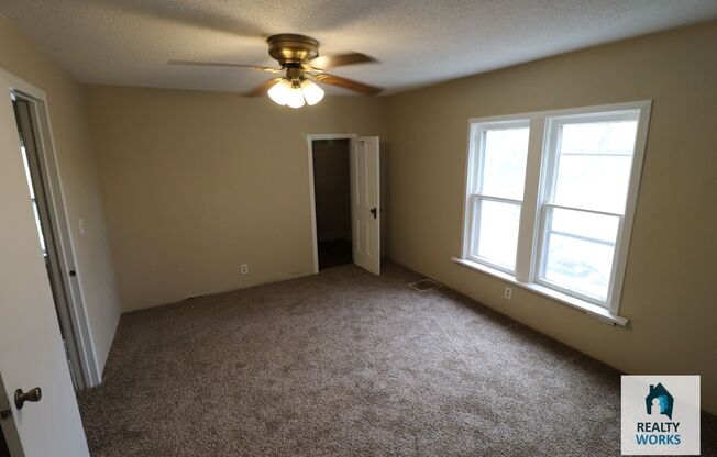 3 beds, 1 bath, $1,400