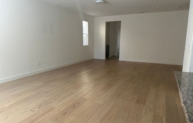 4 Bedroom 2.5 bath in Natomas