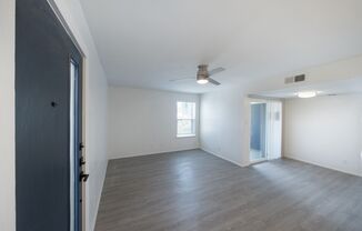 2 beds, 2 baths, $1,450, Unit 8
