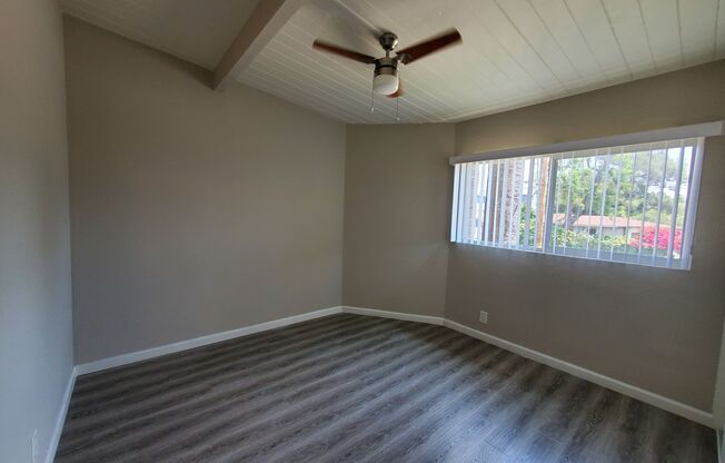 2 beds, 1 bath, $2,195, Unit 14