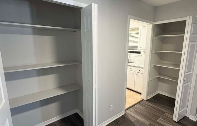 2 beds, 2 baths, 931 sqft, $1,003, Unit 14-1402