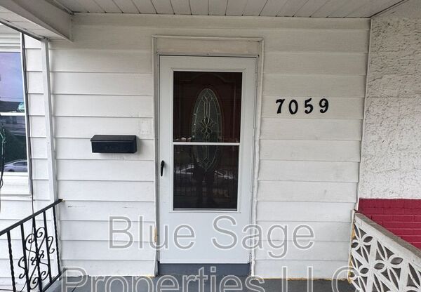 7059 GREENWOOD AVE