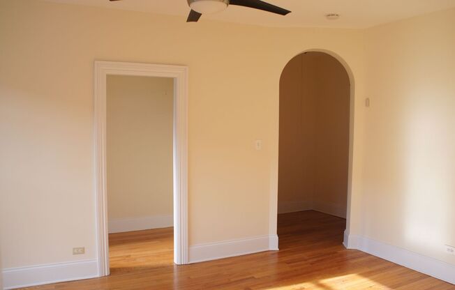 1 bed, 1 bath, 667 sqft, $1,895, Unit Sawyer-305