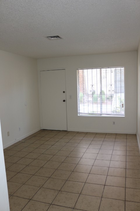 NO SHOWINGS UNTIL 12/15/25