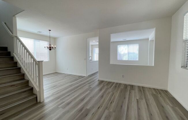 8413 LOWER TRAILHEAD AVE