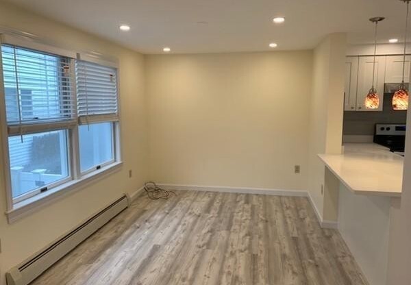 172 ALT CHARLES ST