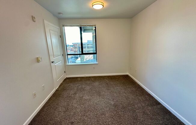 1 bed, 1 bath, 678 sqft, $2,150, Unit Unit 504