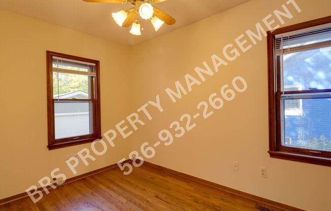 2 beds, 1 bath, $1,565