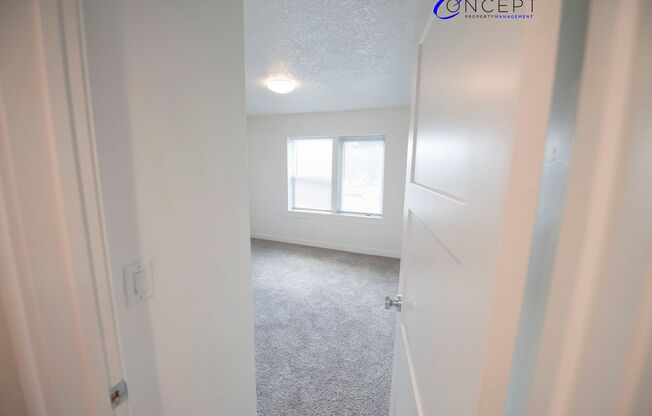 1 bed, 1 bath, 402 sqft, $1,315, Unit 121- (44)