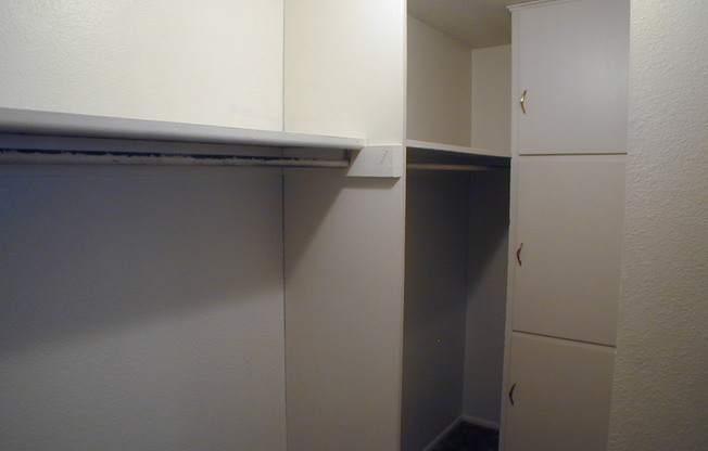 1 bed, 1 bath, 500 sqft, $850, Unit 500 Apt 1
