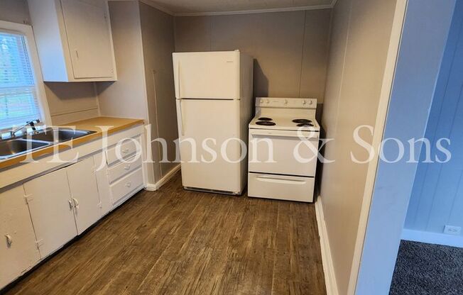 1 bed, 1 bath, $925