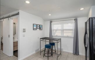 1 bed, 1 bath, $1,600