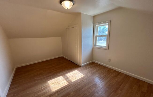 4 beds, 1 bath, $1,450