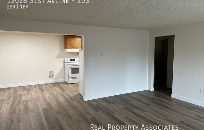 12028 31 AVE NE