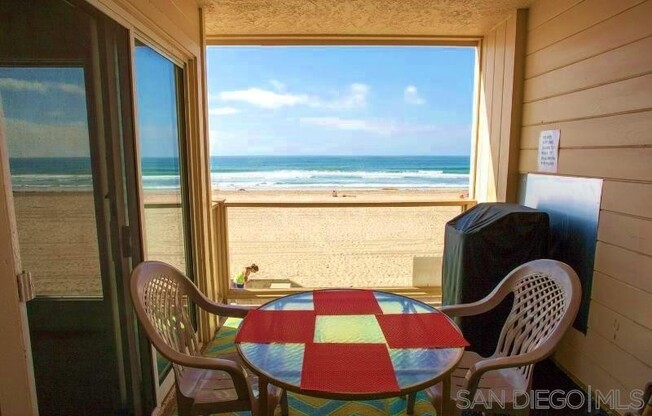 3755 Ocean Front Walk