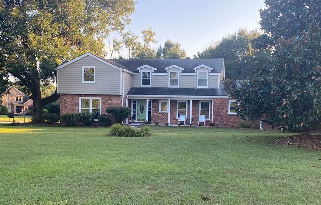 4 BR/ 3.5 Bathrooms Home Centrally located within Oconee County on Highway 53