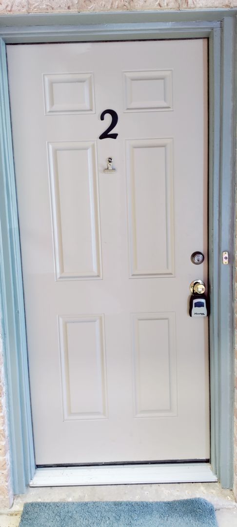 Twin Oaks Apartments