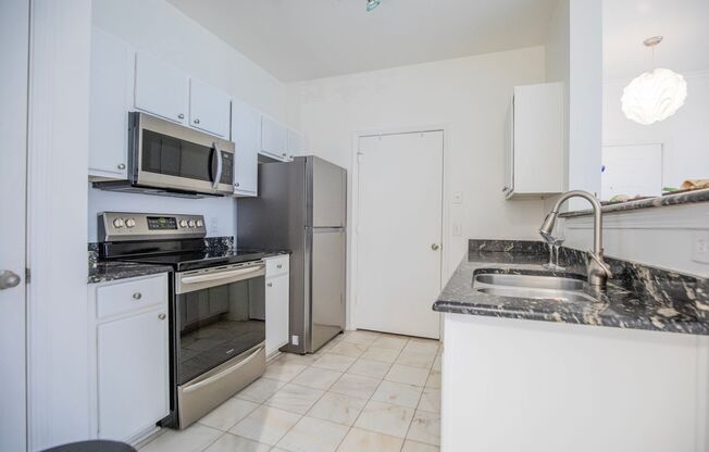 1 bed, 1 bath, $1,175, Unit # 107