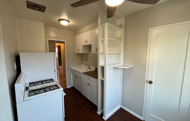 1 bed, 1 bath, 600 sqft, $1,495, Unit 734A MC