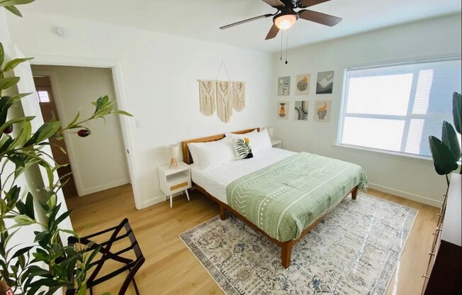 230 MIRA MAR AVE