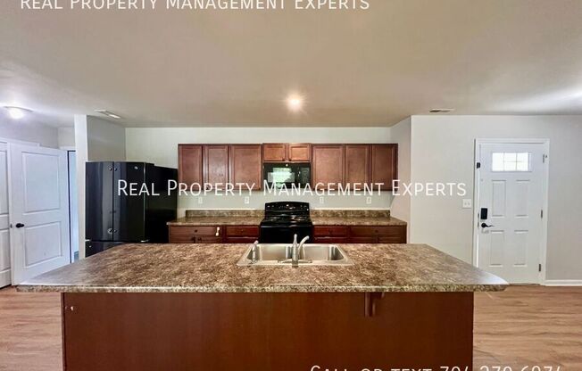 1819 HOOPER CT