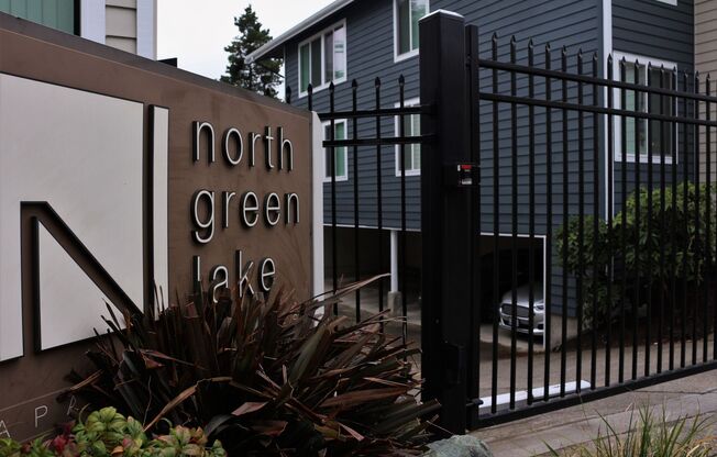 North Green Lake Apartments